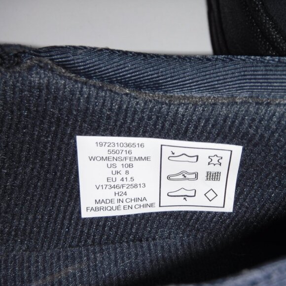 LANDS END WMNS ALL WEATHER SUEDE MOCS, SIZE 10 - Picture 6 of 6